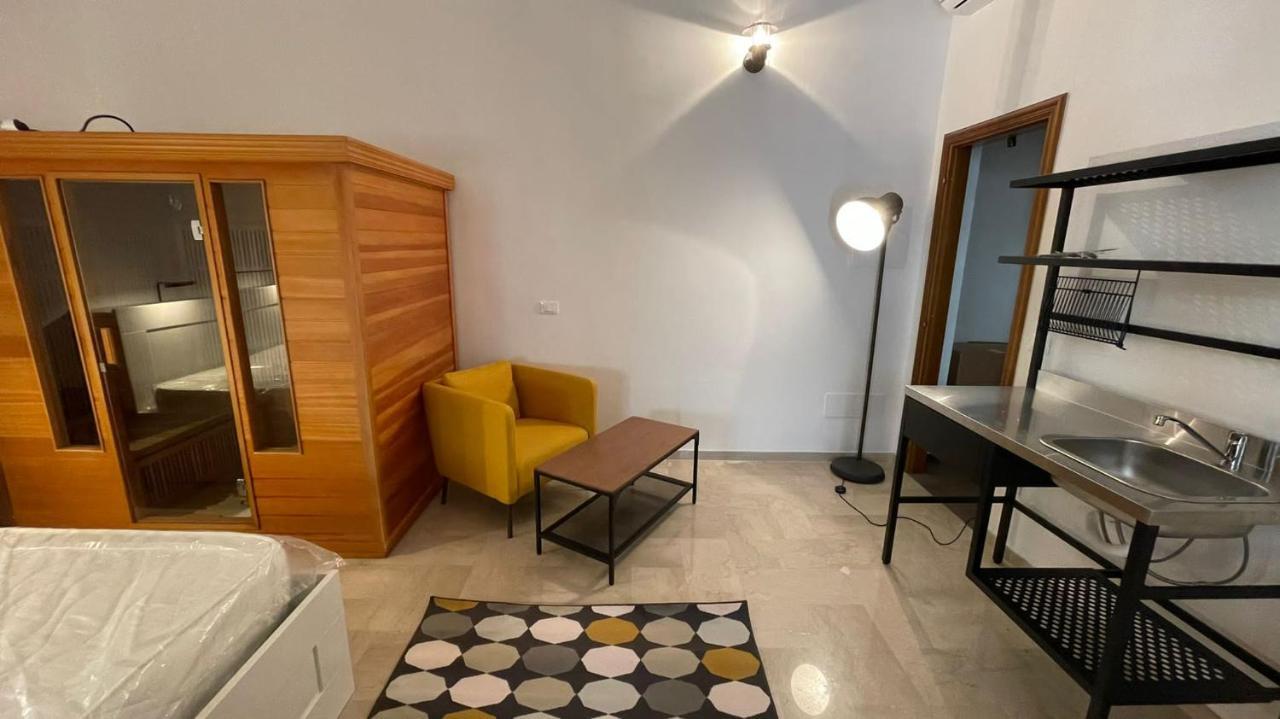 Appartamento Mono Relax Lecce Esterno foto