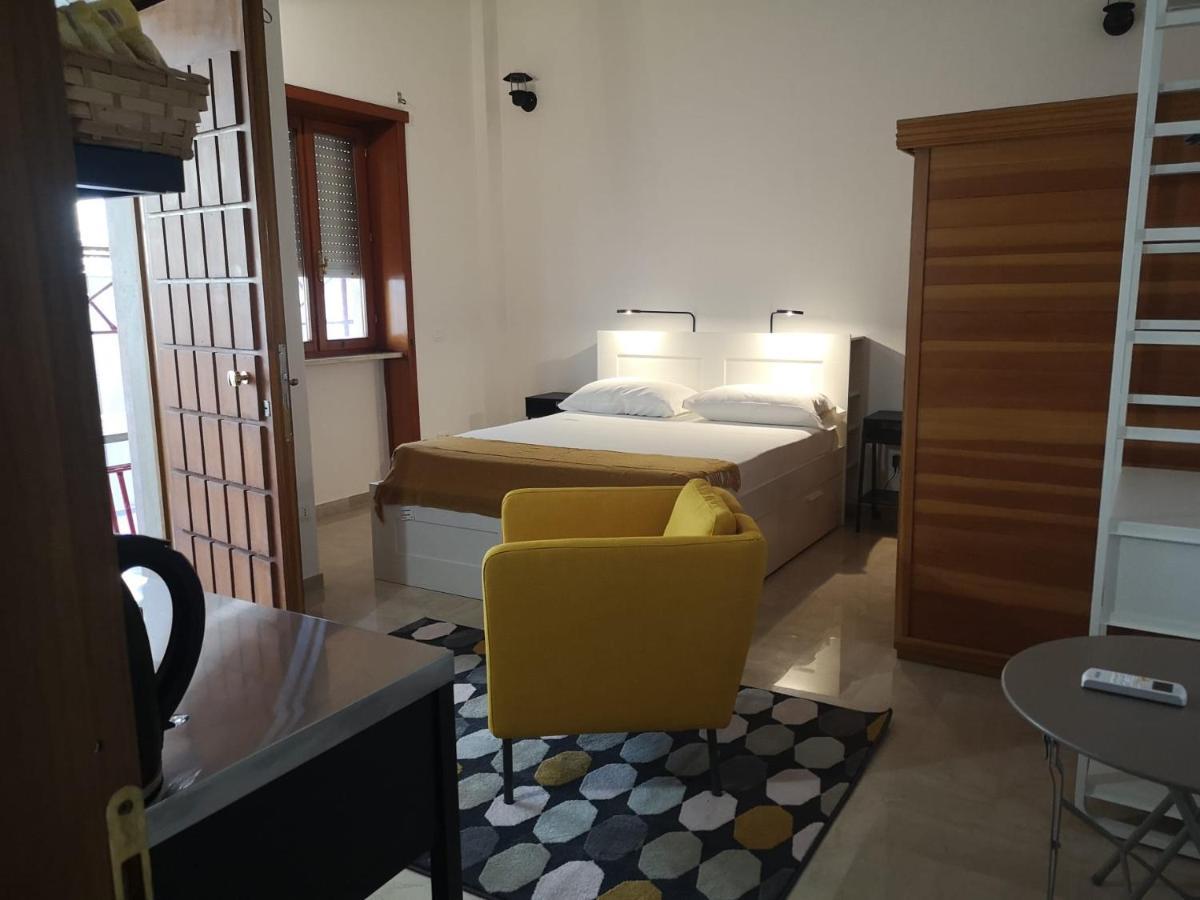 Appartamento Mono Relax Lecce Esterno foto